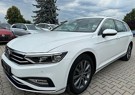 VW Passat Variant Volkswagen Passat Var 2.0 TDI Elegance Leder Navi Kamera