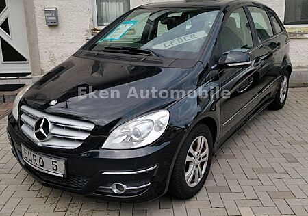 Mercedes-Benz B 180 B -Klasse Panorama / Gepflegt
