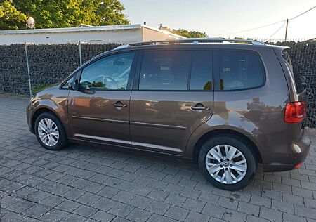 VW Touran Volkswagen 1.6 TDI LIFE - 62.000KM - TÜV NEU