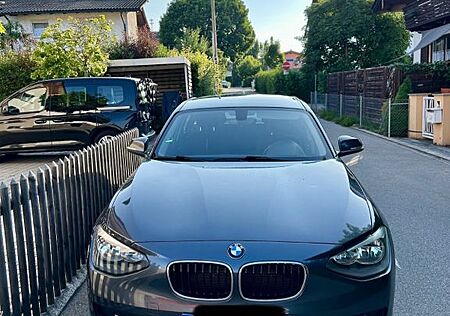 BMW 116i Sport Line Sport Line