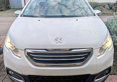 Peugeot 2008 Allure BlueHDi 120 STOP & START Allure