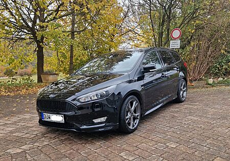 Ford Focus 2,0 TDCi 110kW ST-Line Turnier ST-Line