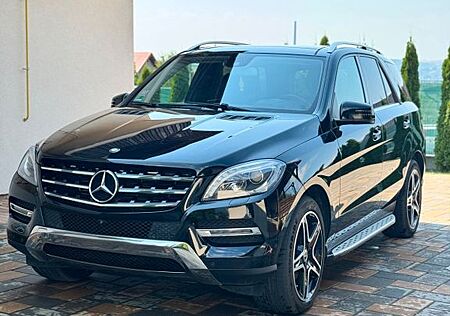 Mercedes-Benz ML 350 BlueTEC 4MATIC - HUD - PANO - 360°
