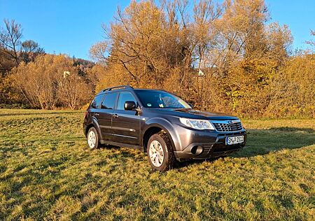 Subaru Forester 2.0X Active Active