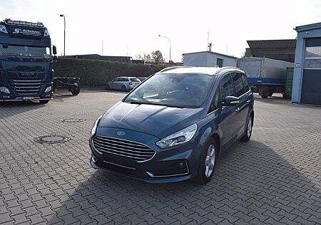 Ford Galaxy Titanium