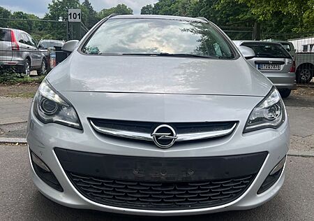 Opel Astra J Sports Tourer Edition 2.0 Diesel