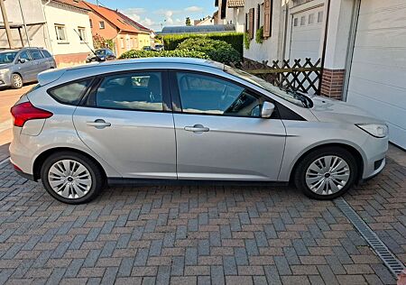 Ford Focus 1,0 EcoBoost Trend