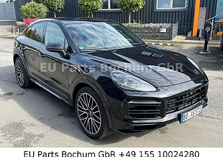 Porsche Cayenne Coupe E-Hybrid HUD Chrono Pano 1. Hand