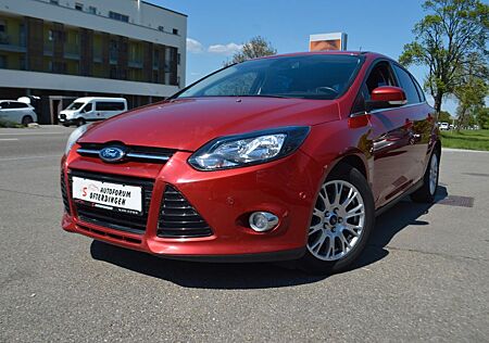 Ford Focus Lim. Titanium*PDC*SHZ*Klima*