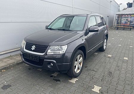 Suzuki Grand Vitara 1.9 DDiS X30 Navi Leder Schiebedach