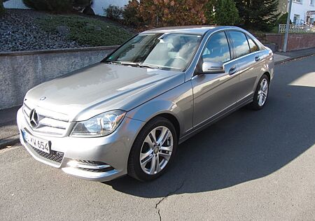 Mercedes-Benz C 180 BlueEFFICIENCY AVANTGARDE AVANTGARDE