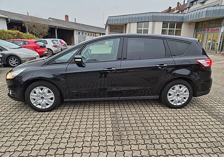 Ford S-Max Trend TDCi / 110kW / 7-Sitzer / AHK / NAVI