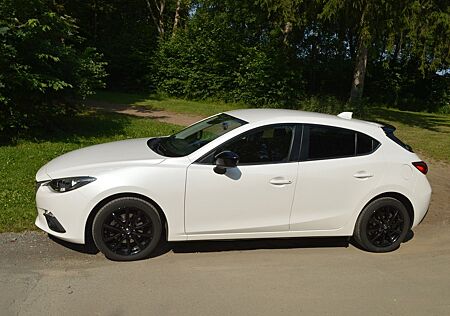 Mazda 3 2.0 SKYACTIV-G 120 Center-Line Center-Line