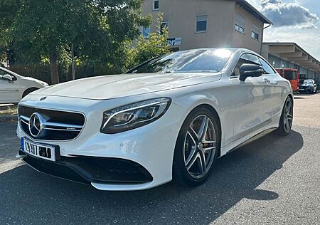 Mercedes-Benz S 63 AMG Coupe 4Matic