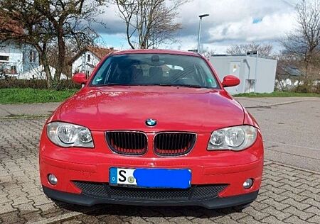 BMW 116i - E87