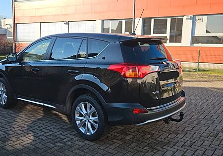 Toyota RAV 4 2,2-l-D-4D 4x4 Executive Automatik Exe...