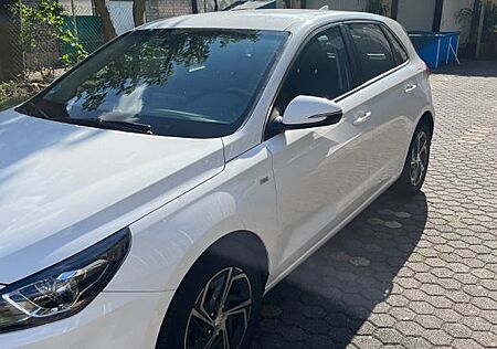 Hyundai i30 1.5 T-GDI Hybrid EDITION 30 EDITION 30