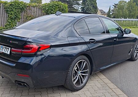 BMW M550i xDrive