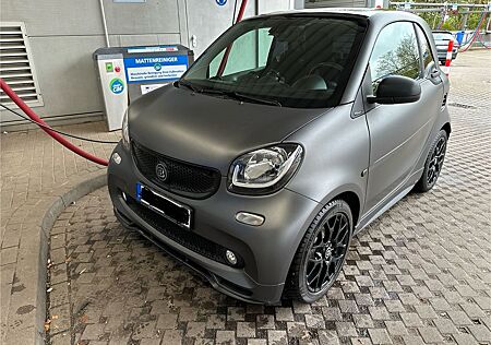 Smart ForTwo 0.9 66kW BRABUS edition twinam...