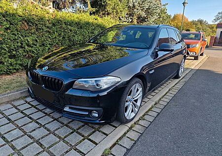 BMW 520d xDrive Touring Aut Pano Leder Lkrdhzg