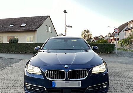 BMW 520d xDrive A Luxury Line Luxury Line