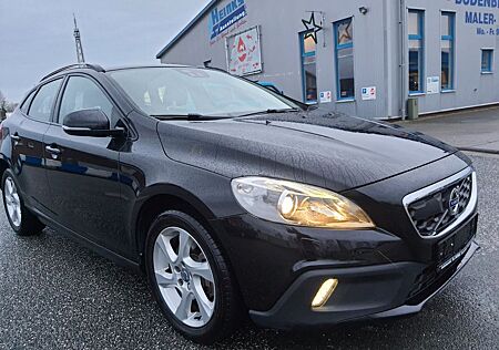 Volvo V40 Cross Country Momentum * Navi *AHK *