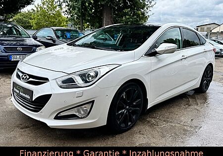 Hyundai i40 Premium Panorama-Dach Leder SHZ ABS ESP