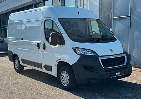 Peugeot Boxer Kasten Hochraum 335 L2H2 Pro BlueHDi 130 S