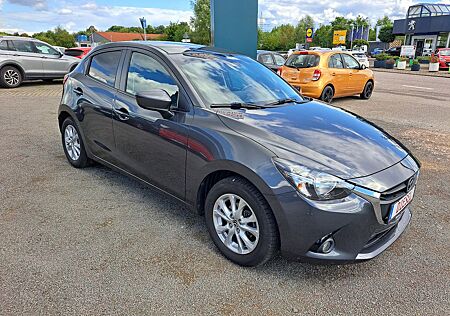 Mazda 2 Lim. Sky Active**DPF blinkt**