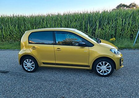 VW Up Volkswagen ! 1.0 44kW club ! club !