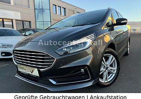 Ford S-Max Titanium 7 SITZER NAVI SHZ TOTWINKEL GARAN