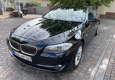 BMW 530d xDrive Touring -