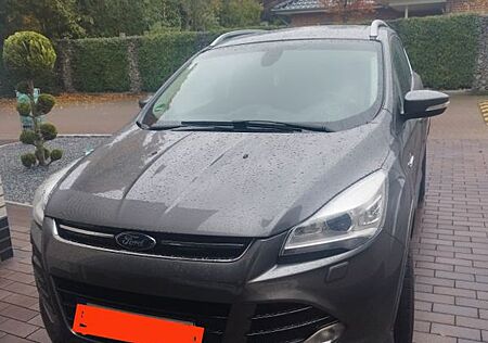 Ford Kuga 2,0 TDCi 2x4 103kW Individual Individual