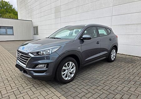 Hyundai Tucson 1.6 CRDi Trend Mild Hybrid AHK Alarmanla