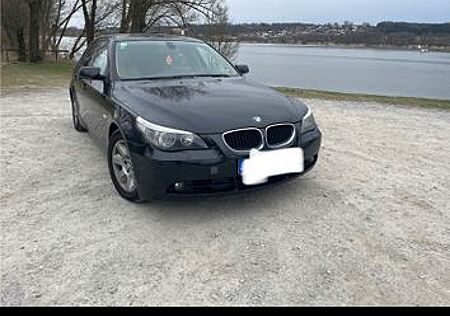 BMW 525d A -