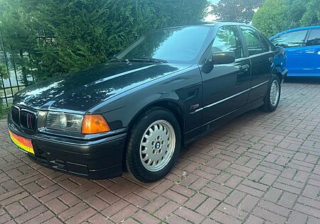 BMW 320i 1.Besitz, Leder, H-Kennzeichen