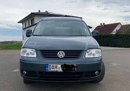 VW Caddy Volkswagen Maxi