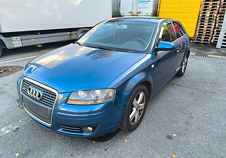 Audi A3 2.0 TDI 8P Quattro Ambition Klima Tempo AHK