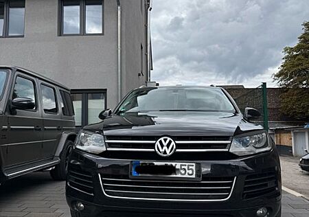 VW Touareg Volkswagen 3.0 V6 TDI Tiptronic BlueMotion Tech...