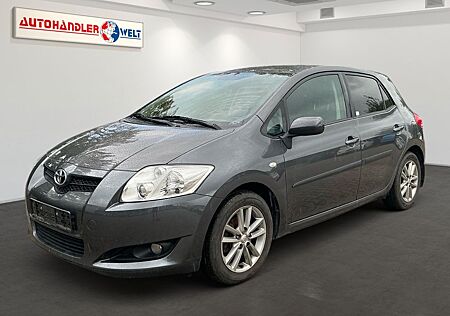 Toyota Auris 1.6 Team