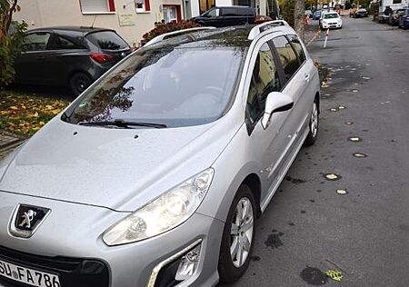 Peugeot 308 gebraucht kaufen Peugeot 308 SW Allure e-HDi FAP 115 STOP & START Allure