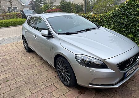 Volvo V40 2016 Automatik, Export, Fahrbereit