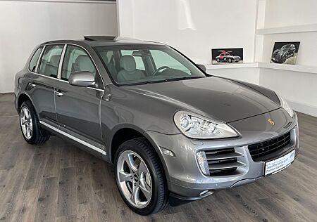 Porsche Cayenne S 4.8 BOSE+LEDER+NAVI+SHZ+STDHZ.+TEMPO