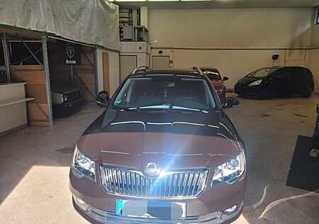 Skoda Superb 2.0 TDI 125 Green tec DSG Ambition Co...