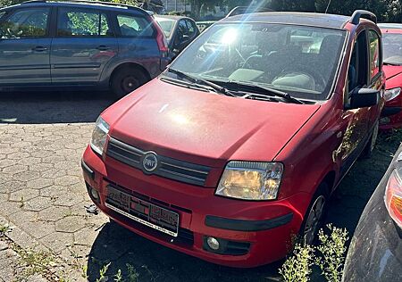 Fiat Panda 1.2 8V Dynamic*PANORAMADACH*CITY SERVO*