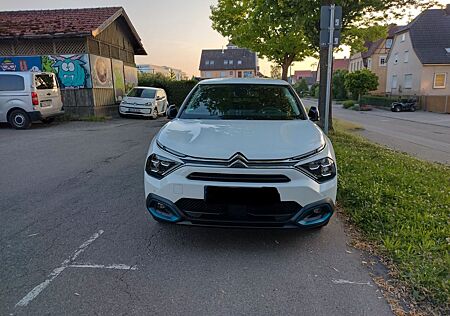 Citroën E-C4 Sehr gepflegter Citroen ë-C4 Shine