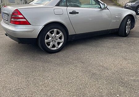 Mercedes-Benz SLK 230 KOMPRESSOR - Rentnerfahrzeug