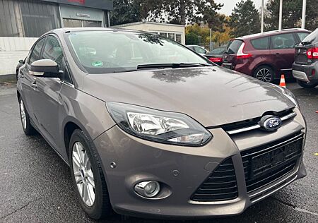 Ford Focus Focus1,0EcoBoost 92kWTitanium/6-Gang/NAVI/1.Hand