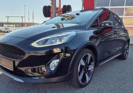 Ford Fiesta Active SHZ LKH ALU NAVI PDC