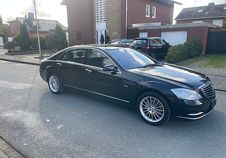 Mercedes-Benz S 350 BlueTEC 4MATIC L Voll Ausstattung Volll